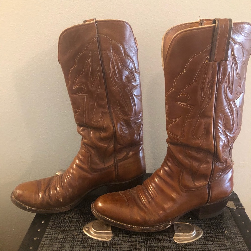 Men’s cowboy boots